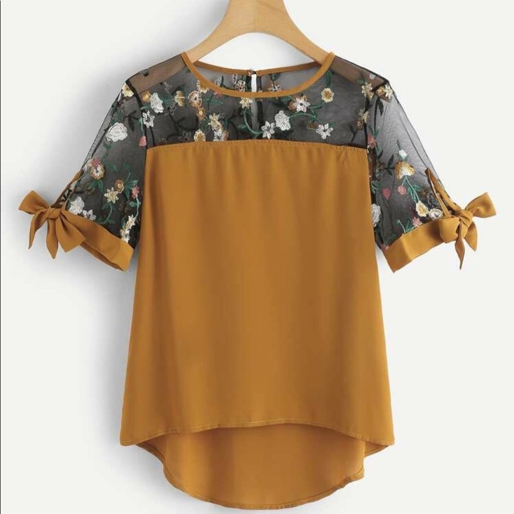 Woman’s Blouse size 2XL